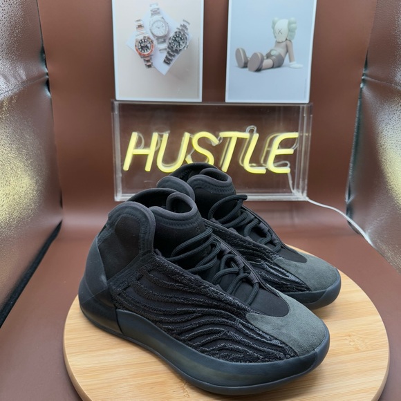 Adidas Yeezy QNTM Basketball Shoes Onyx Black Sz